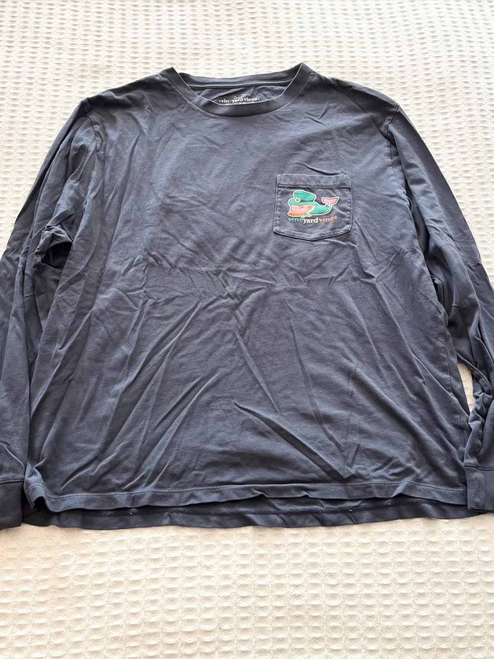 Vineyard Vines Men's Navy Long-Sleeve Pocket Tee St Patrick’s day size large